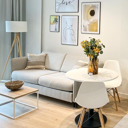 O! Shellter Apartment Luxury By Oskar Rogowo  Kültér fotó